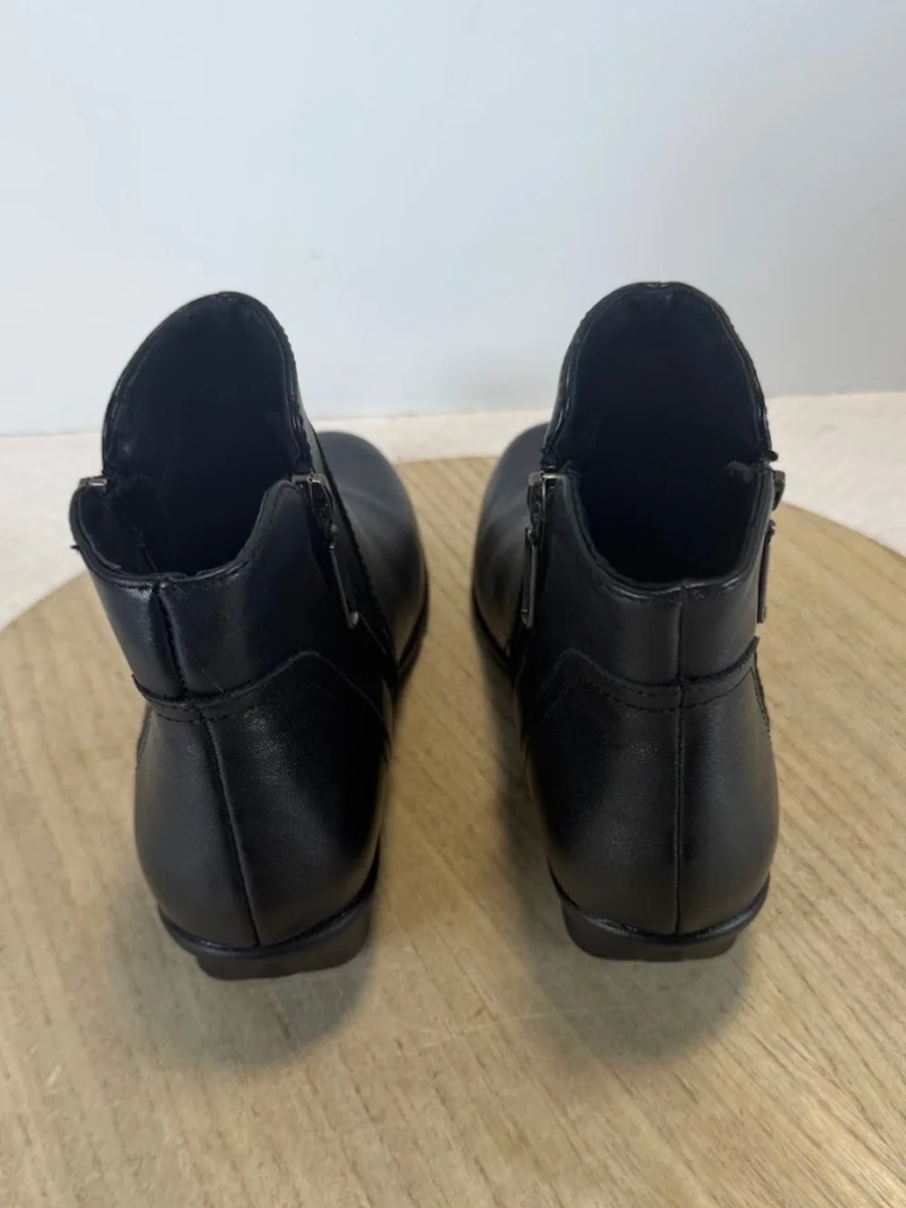 Propet WFX085L Womens 7.5 XX Wide 2E Black Leather Ankle Boots NWOT